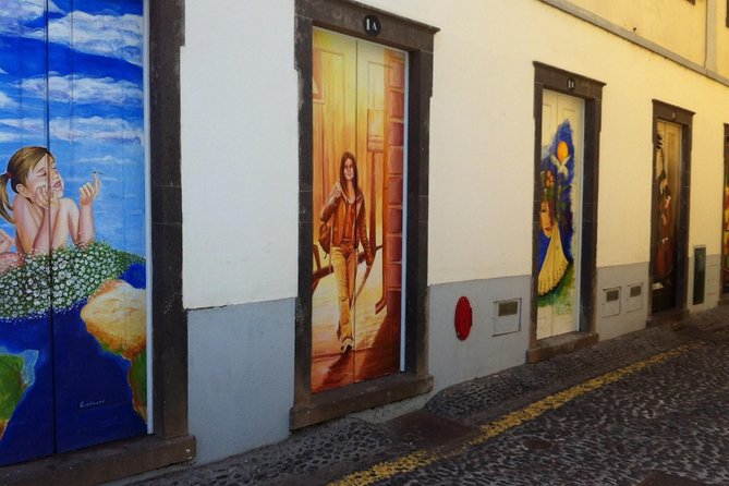 2-Hour Funchal City & Madeira Wine Experience - Funchal Cathedral in a 15-minute visit