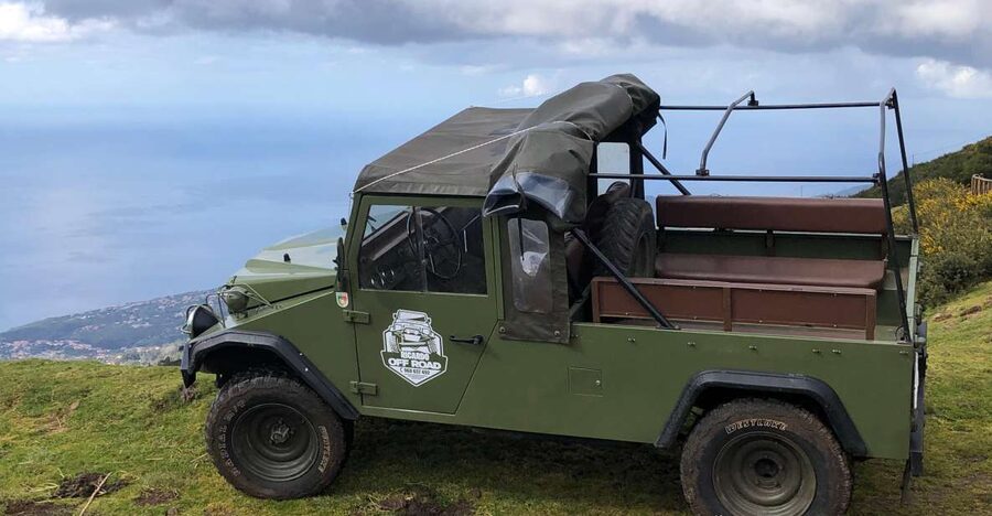 4 hours Unique Jeep Safari Tour to Pico do Arieiro, Madeira - Riding a classic Jeep instead of a standard minibus