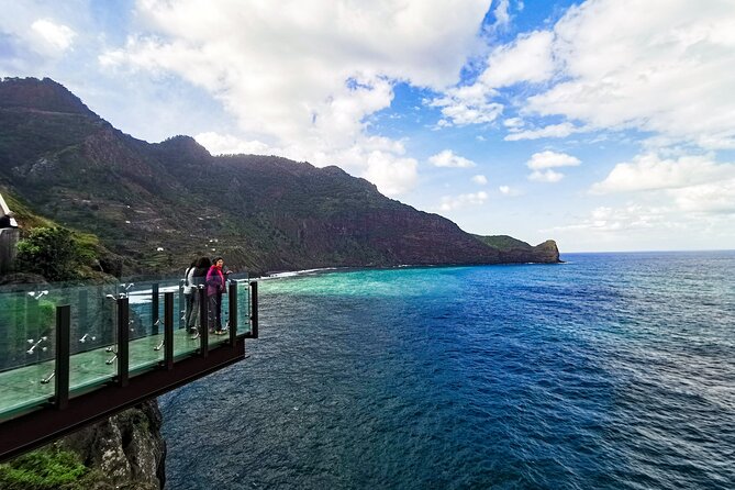 4x4 Jeep Tour to East & Northeast of Madeira - Miradouros do Paredão and the first view of Nun’s Valley