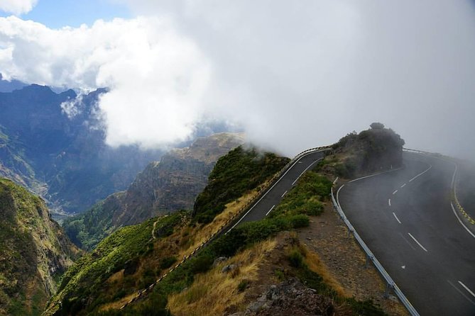 4x4 Safari Private Jeep, Full Day, Customizable Santana or Porto Moniz or other - The guides are a major part of the value
