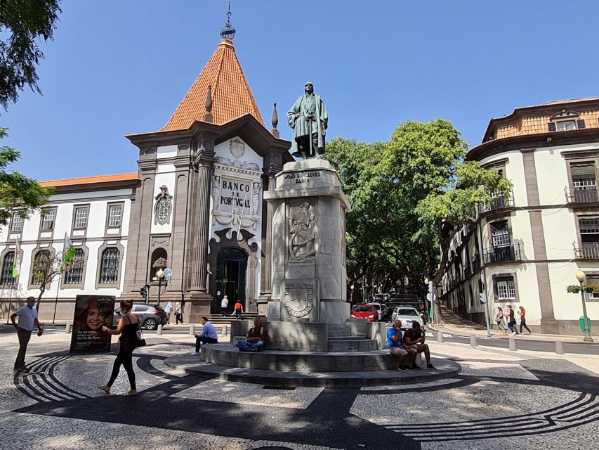 Audio Guide Citywalk Funchal for Cruise Guests - Madeira Wine Near Blandy’s Wine Lodge