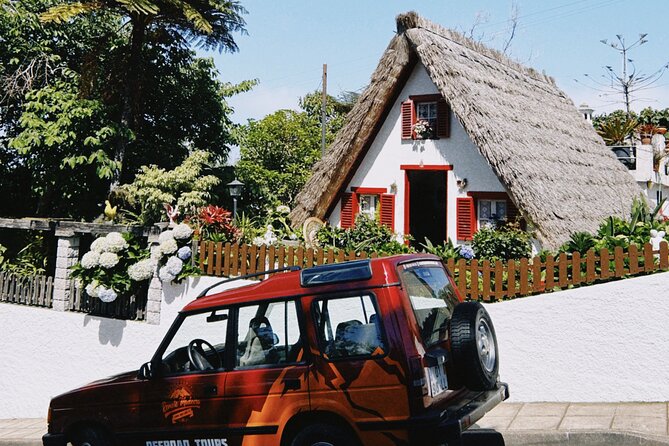 Bespoke adventure in Madeira with pick-up - Mountain roads, fog, and wide island views
