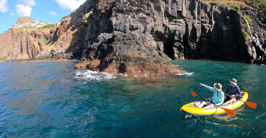 Câmara de Lobos: Private Guided Kayaking Tour in Madeira - Seeing the Cabo Girão cliffs from below