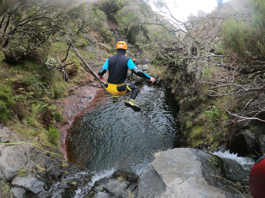 Canyoning in Madeira: Ideal for First-Timers and Families - Hotel pickup and the ride toward Chão da Lagoa