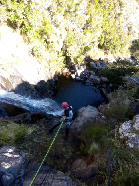 Canyoning tour: Private/Small group - Should you book it?