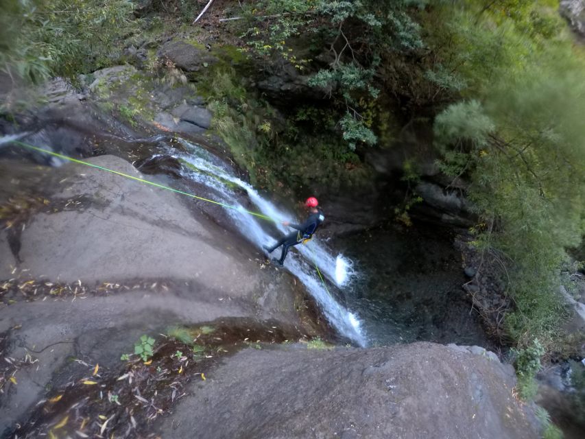 Canyoning tour: Private/Small group - The guide makes the difference for beginners