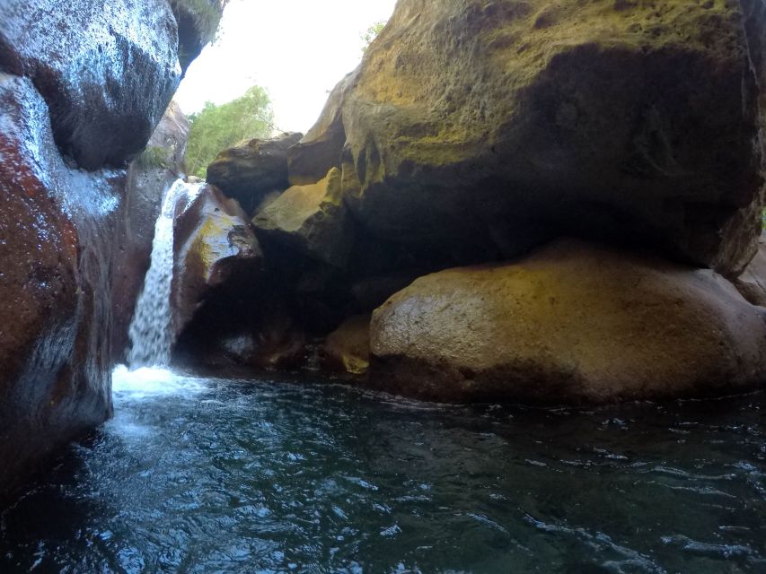 Canyoning tour: Private/Small group - How this compares with a normal waterfall visit
