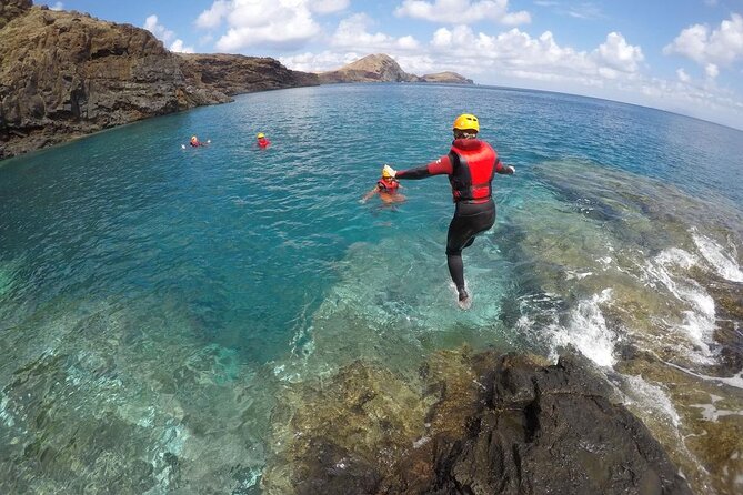 Coasteering Tour - Cliff jumping, swimming, scrambling. - Why the setting is worth the effort