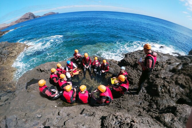 Coasteering Tour - Cliff jumping, swimming, scrambling. - Choosing the right cliff jump
