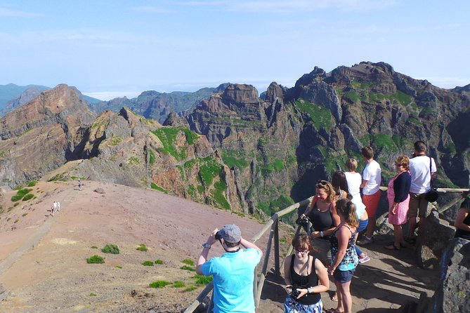 Cristo Rei, Arieiro Peak and Santo da Serra 4x4 Experience - Who will enjoy this Madeira excursion?