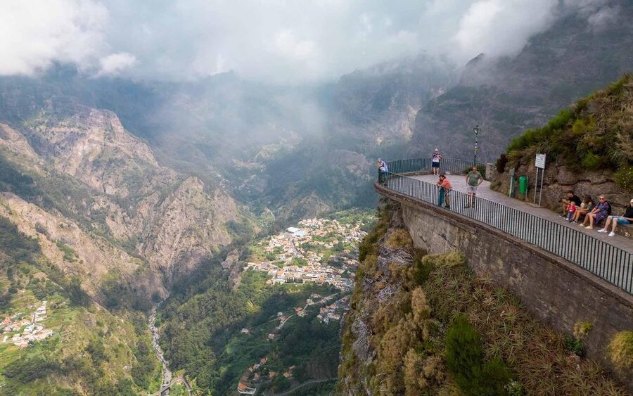 Do Funchal - Nun's Valley Tuk Tuk Tour (2h30) - Nun’s Valley connects scenery with old stories