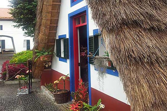 EAST: Pico do Arieiro & Laurissilva Forest - Full Day tour - Pico do Arieiro delivers the biggest view, when the clouds allow it
