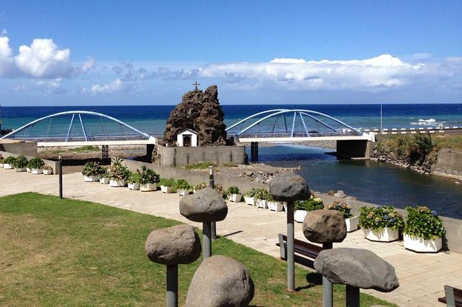 Exorbitant West Tour - Porto Moniz is the day’s main event