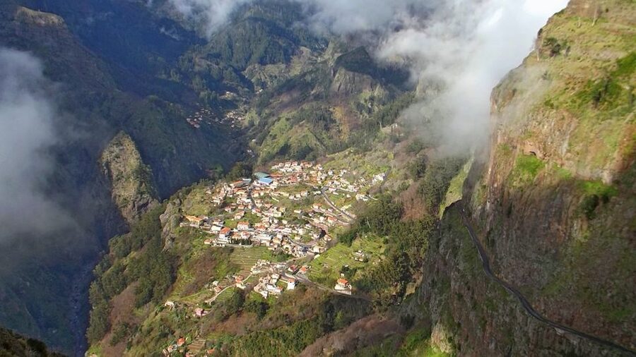 From Funchal: Nuns Valley, Monte and Sleigh Ride Tour - Who will enjoy this half-day tour