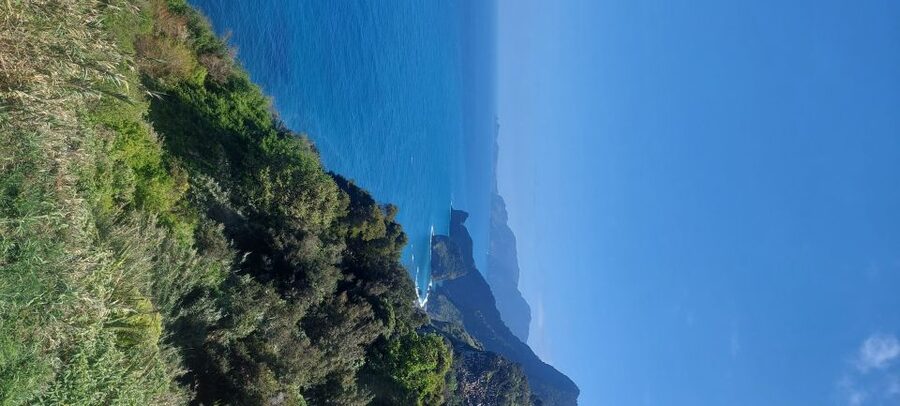 From Funchal: Pico Do Arieiro and Santana Full-Day 4x4 Tour - Why this 4x4 route works so well