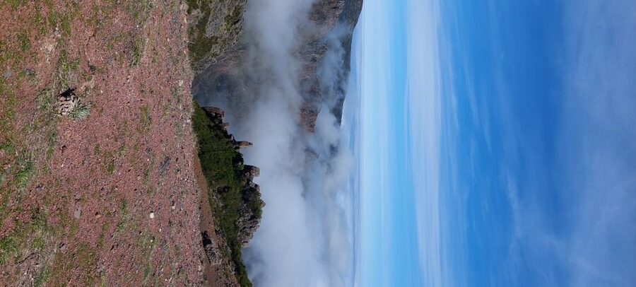 From Funchal: Pico Do Arieiro and Santana Full-Day 4x4 Tour - Leaving Funchal for the high mountains