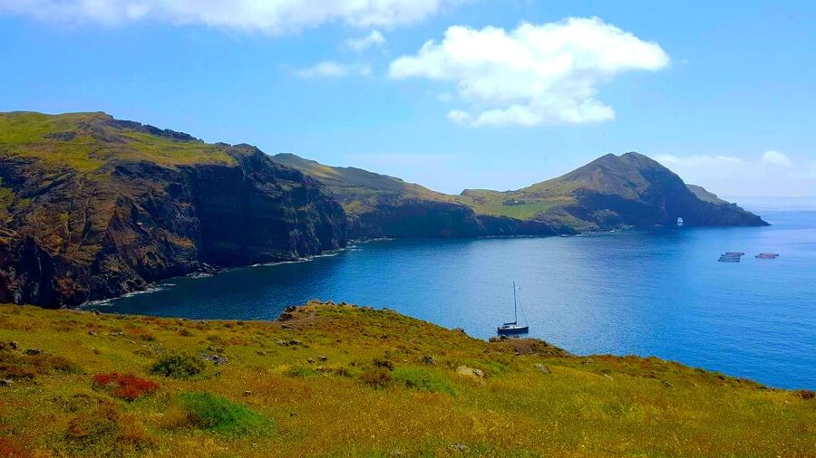 From Funchal: Ponta de São Lourenço/Caniçal Full-Day Hike - The morning transfer from Funchal to Caniçal