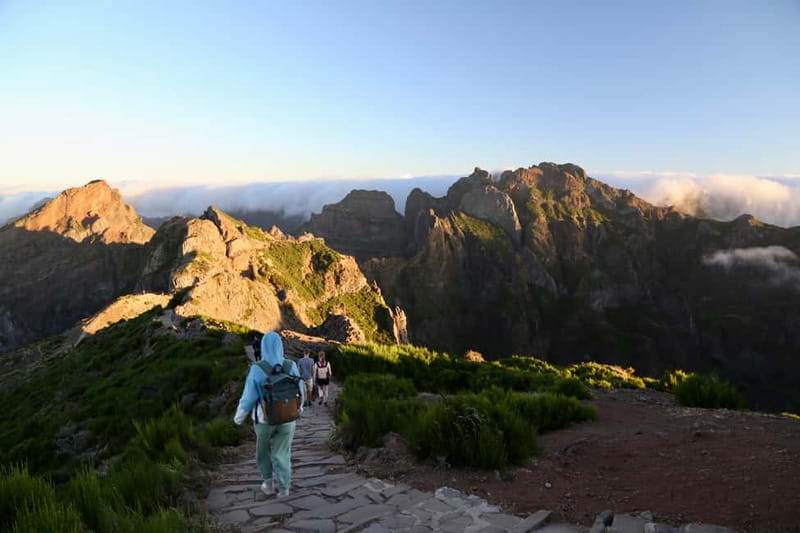 From Funchal: Transfer to Pico do Arieiro & Pico Ruivo Trail - The pickup at Achada do Teixeira