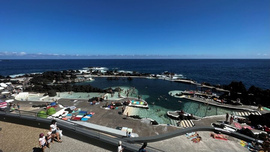 From Funchal:West Madeira Open-roof 4x4 Day Tour with Pickup - Porto Moniz gives you the day’s main break