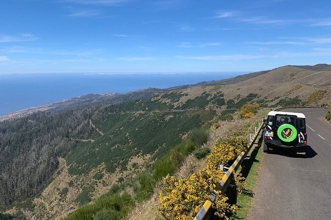 Full-Day Jeep Safari West: Fanal, Porto Moniz, Seixal, Cabo Girão - Cabo Girão puts the Atlantic below your feet