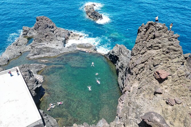 Full Day Tour in 4x4 Jeep to Porto Moniz and Fanal - Fanal Forest and Paul da Serra