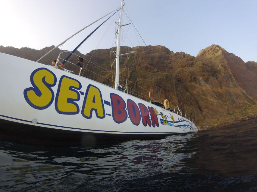 Funchal: Cabo Girão Sunset Catamaran Tour - The Cabo Girão stop and possible swim