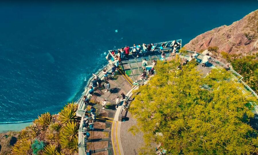 Funchal: Cabo Girão, Wines Tasting and Dolphins Watching - Cabo Girão and the €3 glass-floor decision