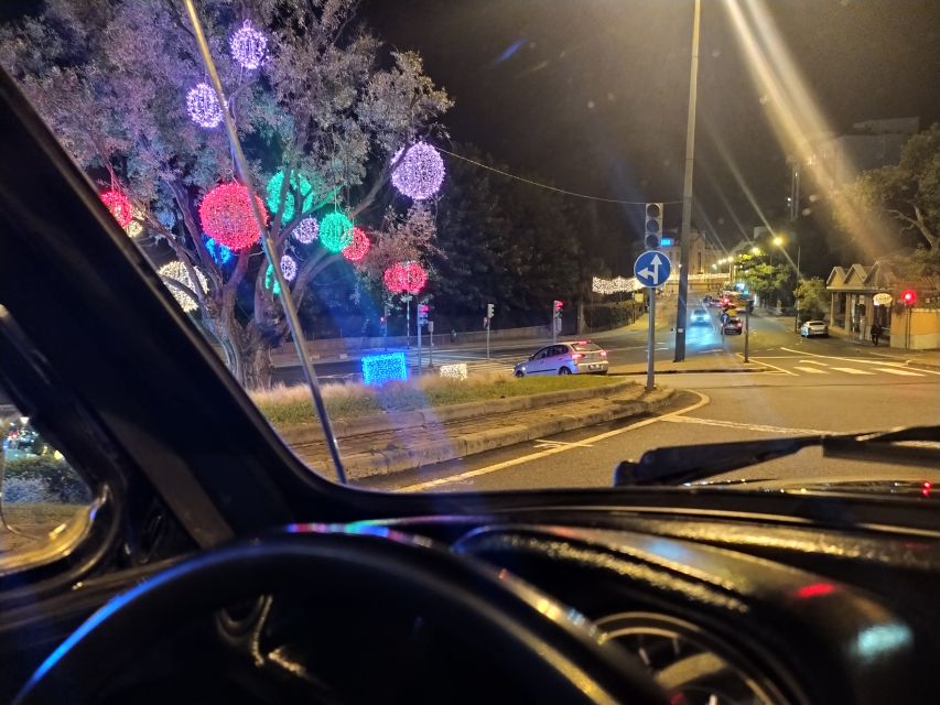 Funchal Christmas lights sightseeing night tour - How private touring changes the evening