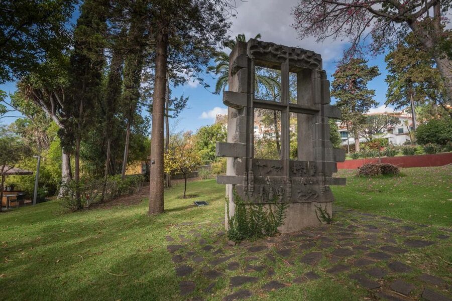 Funchal: City Highlights Tuk-Tuk Tour - Starting above the city at Pico dos Barcelos
