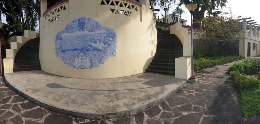 Funchal: Guided City Tuk-Tuk Tour - A fast introduction to Funchal by tuk-tuk