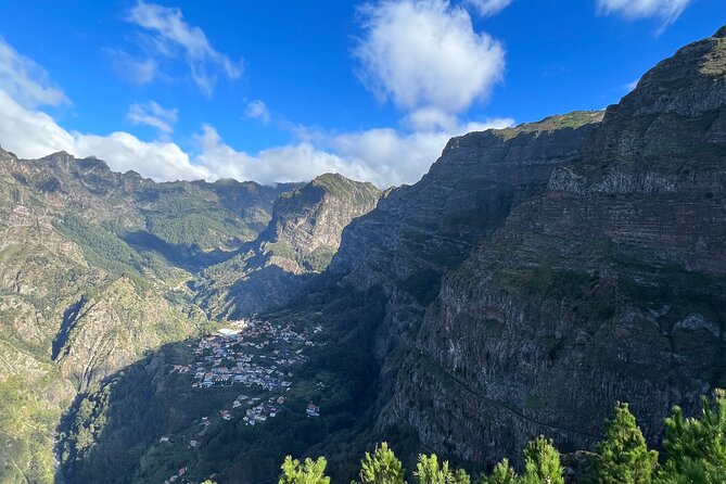 Funchal highlights 5h Private Tour in Madeira - Why this private Funchal tour works
