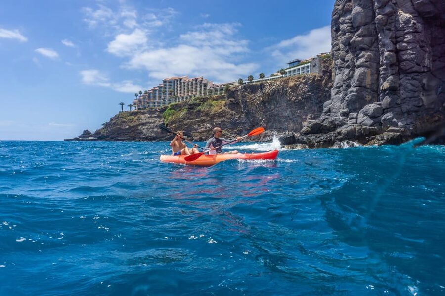 Funchal: KAYAK Rental or Guided tour with snorkeling - Why the small group improves the experience