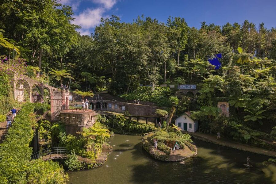 Funchal: Monte Tropical Garden & Toboggan Ride by Tuk Tuk - Who will enjoy this most