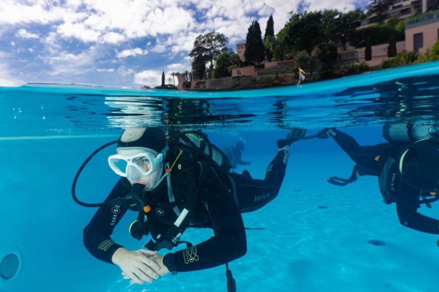 Funchal: Scuba Diving Experience for Beginners - Heading out to the private reef