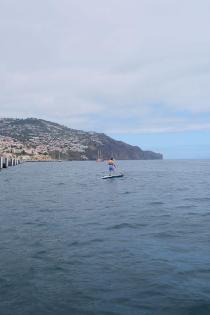 Funchal: Standup Paddle - One hour over Funchal’s coastal water