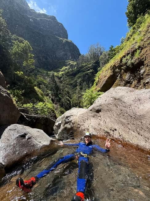 Go Explore Canyoning Level 2 (Nun's Valley) . - The guides make the difference