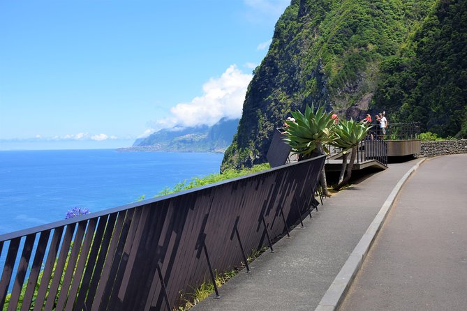 Go West - The most popular tour - São Vicente: a gentle finish on the north coast