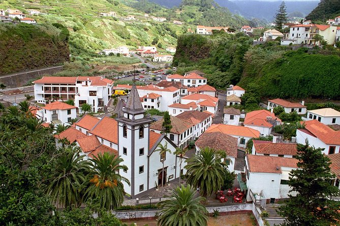 Go West Tour - Madeira Island Excursion - Encumeada closes with a high mountain crossing