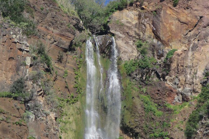 Guided Exploration of Southwest Madeira in a 4x4 - Levada do Paul connects water and farming