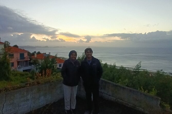 Half day Tour From 0 To 1818 Meters To Pico Do Arieiro Sunrise - Leaving Funchal before the island wakes up
