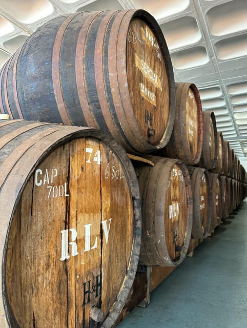 Half Day Tour with Madeira Wine Tasting - Henriques & Henriques and the four styles of Madeira wine