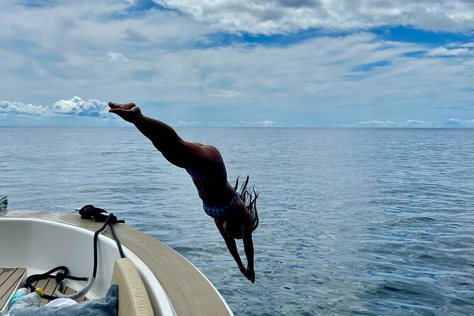 HD Private Boat Tour from Funchal – Swim, Paddle, Snorkel&Relax - Fabio and Kristina’s hosting style