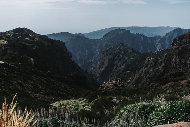 Jeep Tour to East ( Pico Arieiro, Santana, Faial, Caniçal) - Santana: lunch and Madeira’s traditional houses