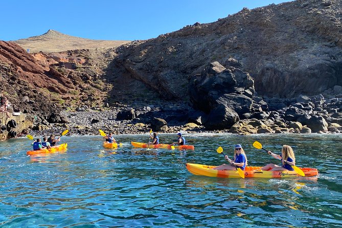 Kayak Experience @ Ponta de São Lourenço - Paddling beside the reserve