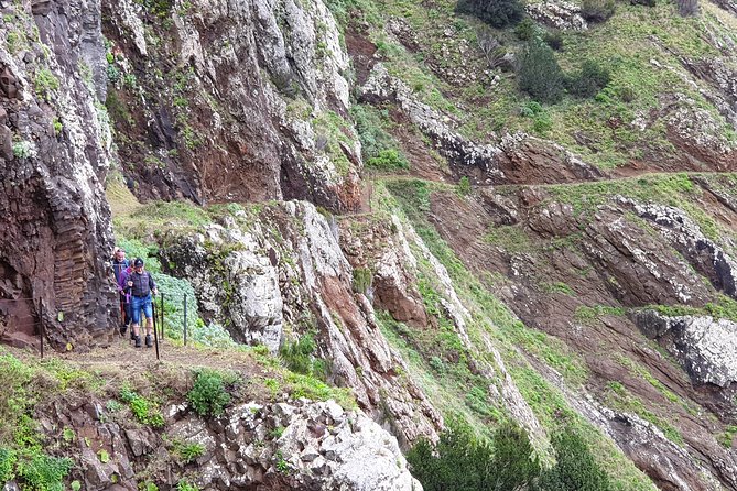 Larano Walking Tour - Vereda do Larano and the southeast coast