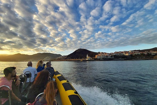 Lighthouse View 2 - Boat Tour Ponta São Lourenço - The lighthouse and islets at the end of the peninsula