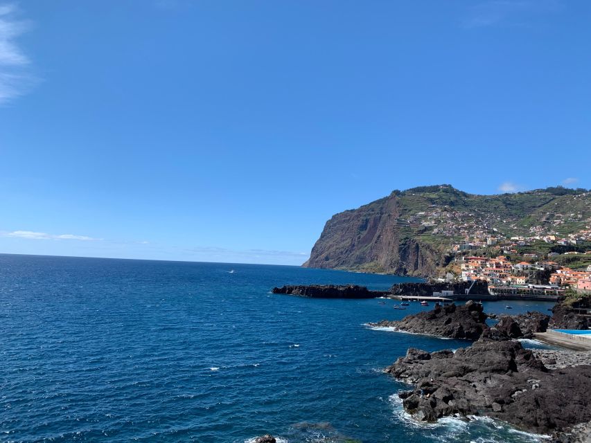 Madeira: 4 hours Classic Jeep tour in Central Madeira - A bumpy road and a taste of poncha