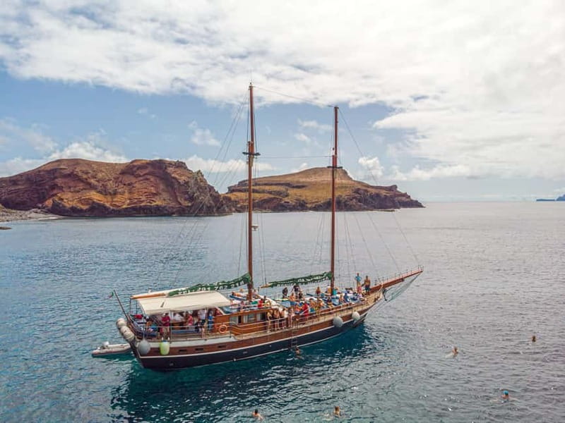 Madeira : 5 hour East Coast boat excursion - Why the east coast is best seen from the sea