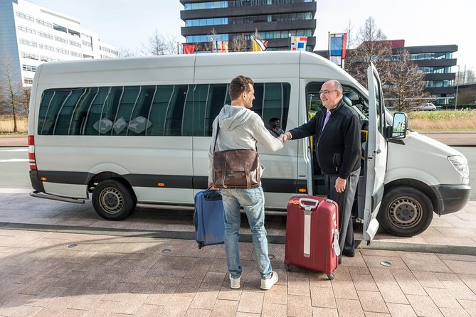 Madeira Airport (FNC) Arrival Transfer (Airport to Funchal Hotels or Address) - Who should book this Madeira arrival transfer?