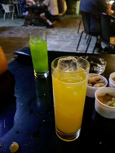Madeira: Bar Hopping - Four Hours of Madeira After Dark